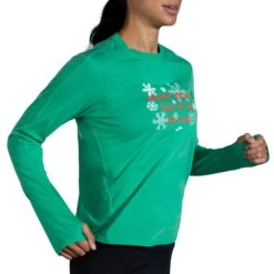 Brooks Women's Run Merry Distance Long Sleeve - Green/Run Merry (221563377) -Running Sports Store 221563 377 MV Run Merry Distance Graphic LS