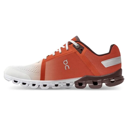 On Running Women's Cloudflow - Rust/White (35.99232) -Running Sports Store cloudflow fw21 rust white w g4 scaled