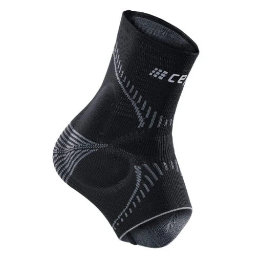 CEP Ortho+ Ankle Brace - Black (WO65L1) -Running Sports Store ezgif.com gif maker 27 b2817c75 d9d9 4f0b 9316 ac50b223627a